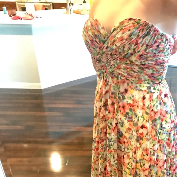 Staceys Bridal Evening Gown/Prom Dress. NWT Perfect Condition ! Sz 8-10 54” long - Picture 3 of 11